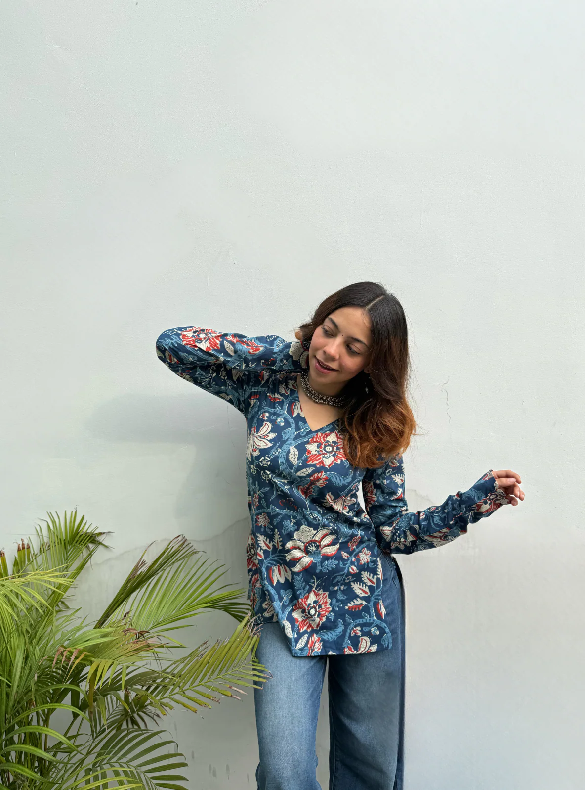 Kiara Straight Sleeves Kurti by Kurti Kudi